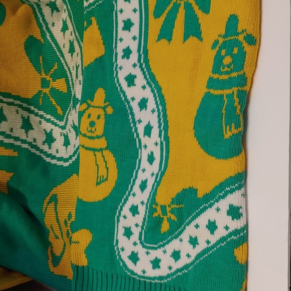 . HUMANSweaterS.Dog Sweater. M Green&YEllow. 2 SWEATERS.  SALE - Picture 3 of 5
